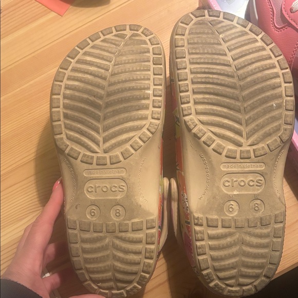 CROCS Colorful Fruit Print Mules - Picture 4 of 4